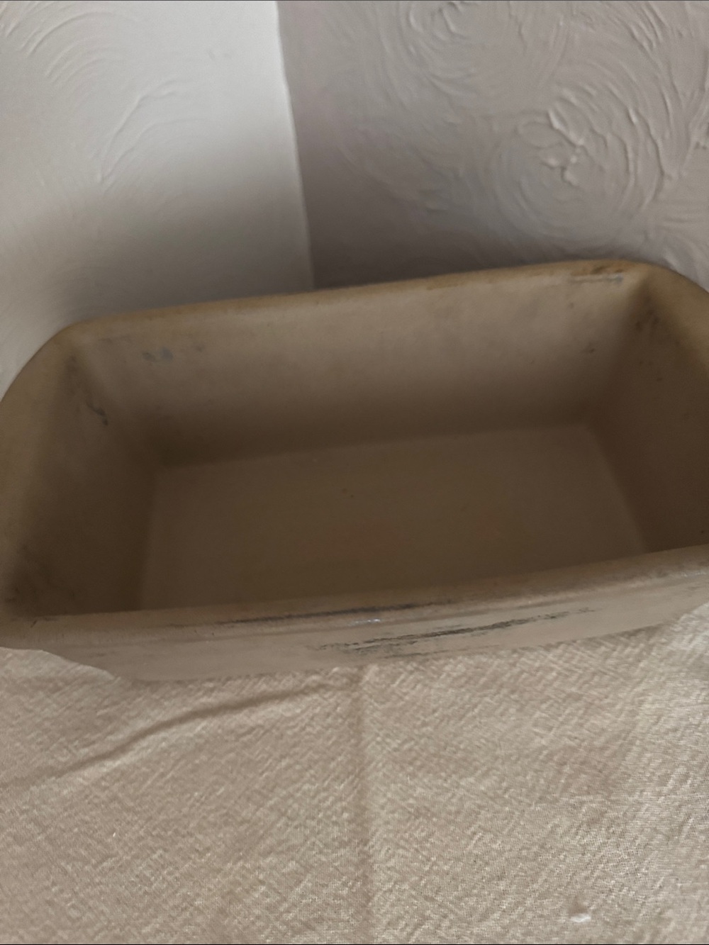 The Pampered Chef Ceramic Loaf Pan - Picture 3 of 6